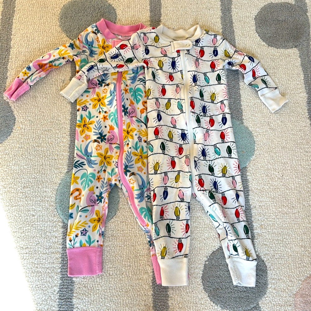 2 pairs of Hanna Andersson Pajamas